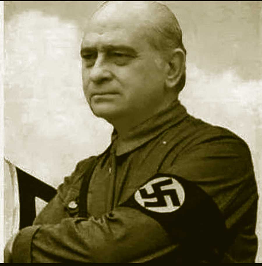 Fernández Díaz con camisa nazi